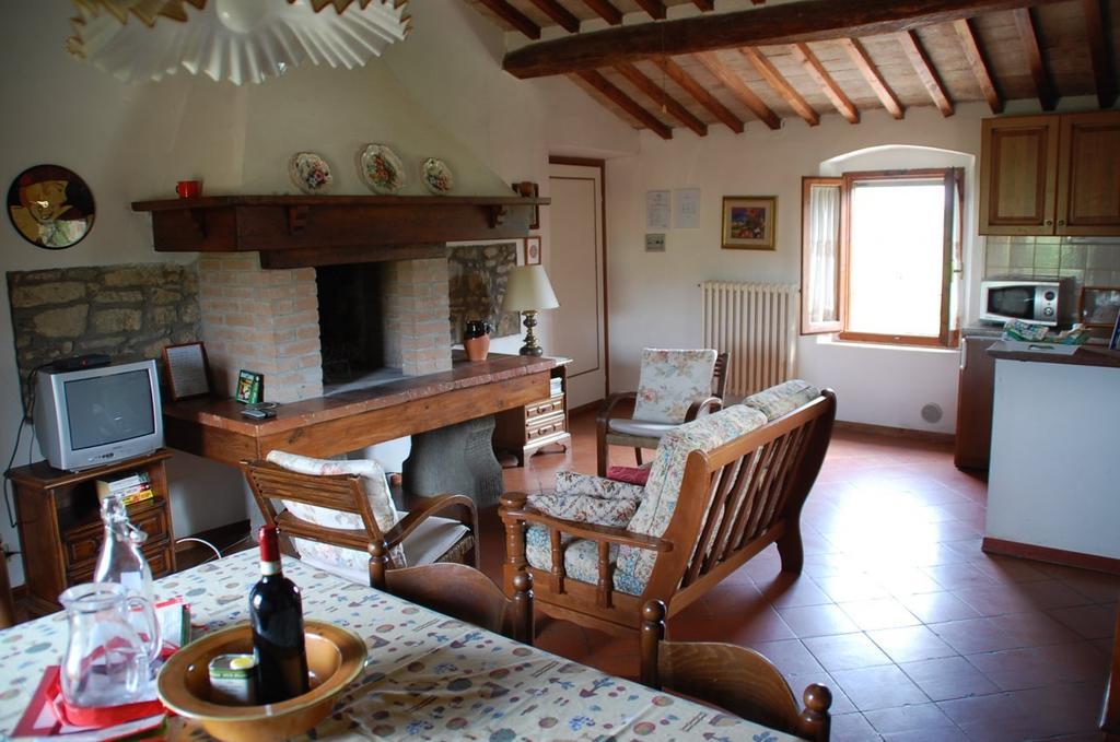 Due Piani Villa Barberino di Val dʼElsa Стая снимка
